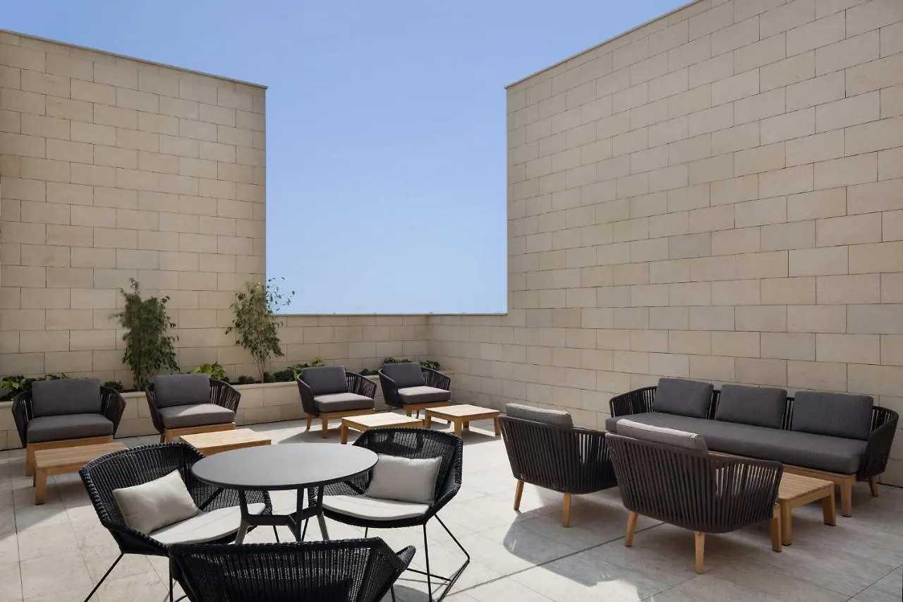 Hyatt House Jeddah Sari Street Hotel 4*,